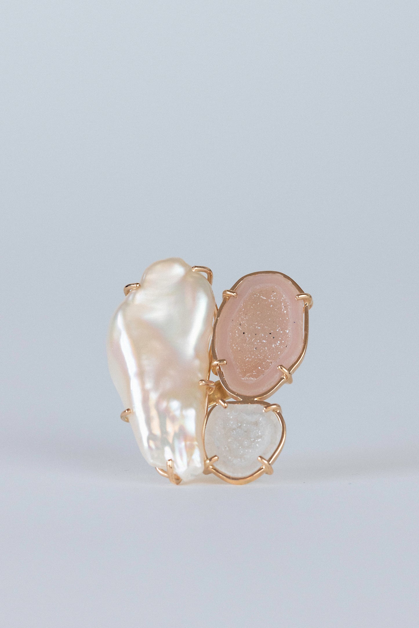 BROOCH, Pink