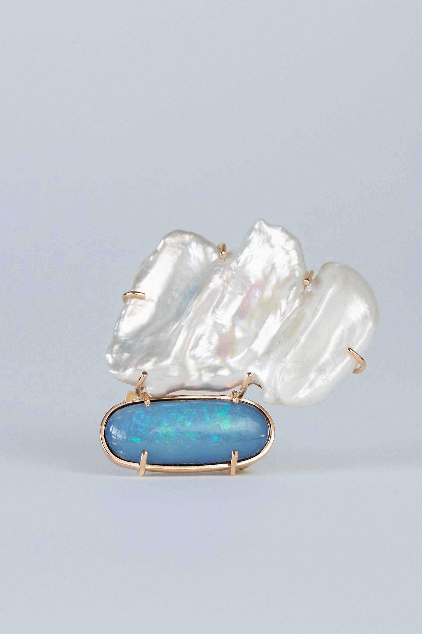 BROOCH, Opal
