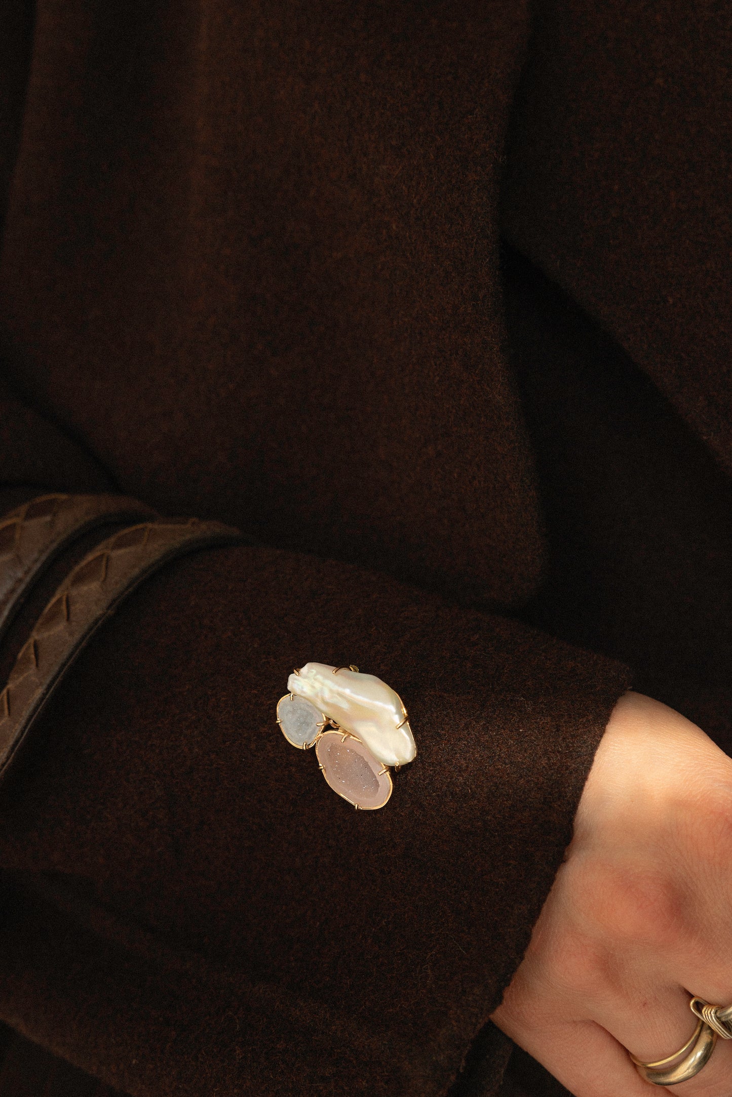 BROOCH, Pink