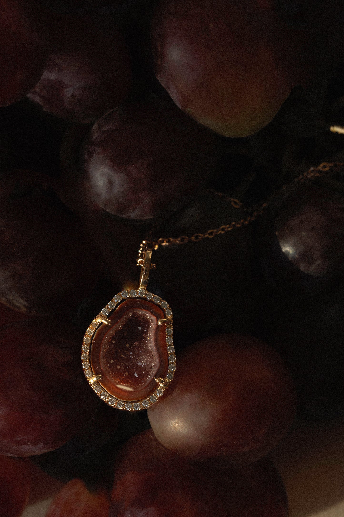 LOUISE pendant, burgundy