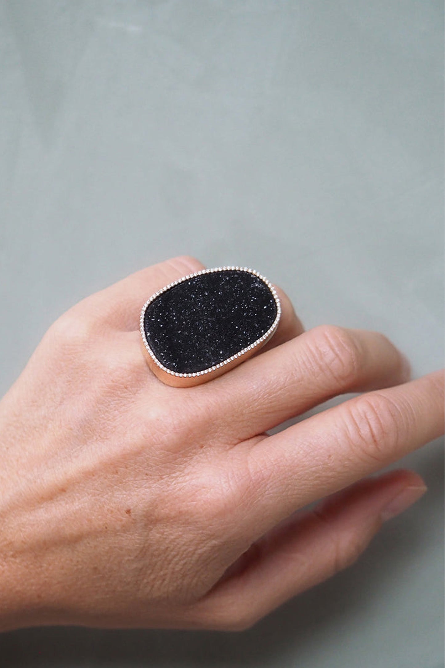 ASTRID ring, black