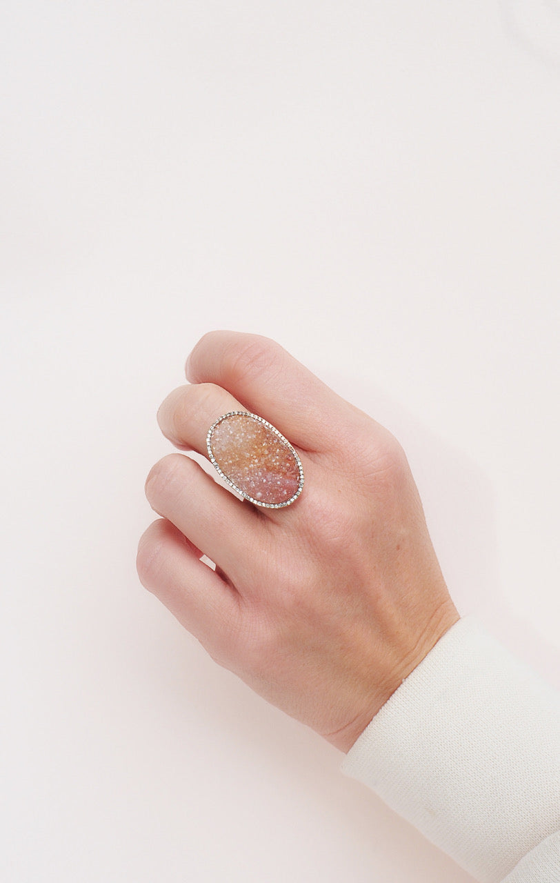 LOU ring, oval