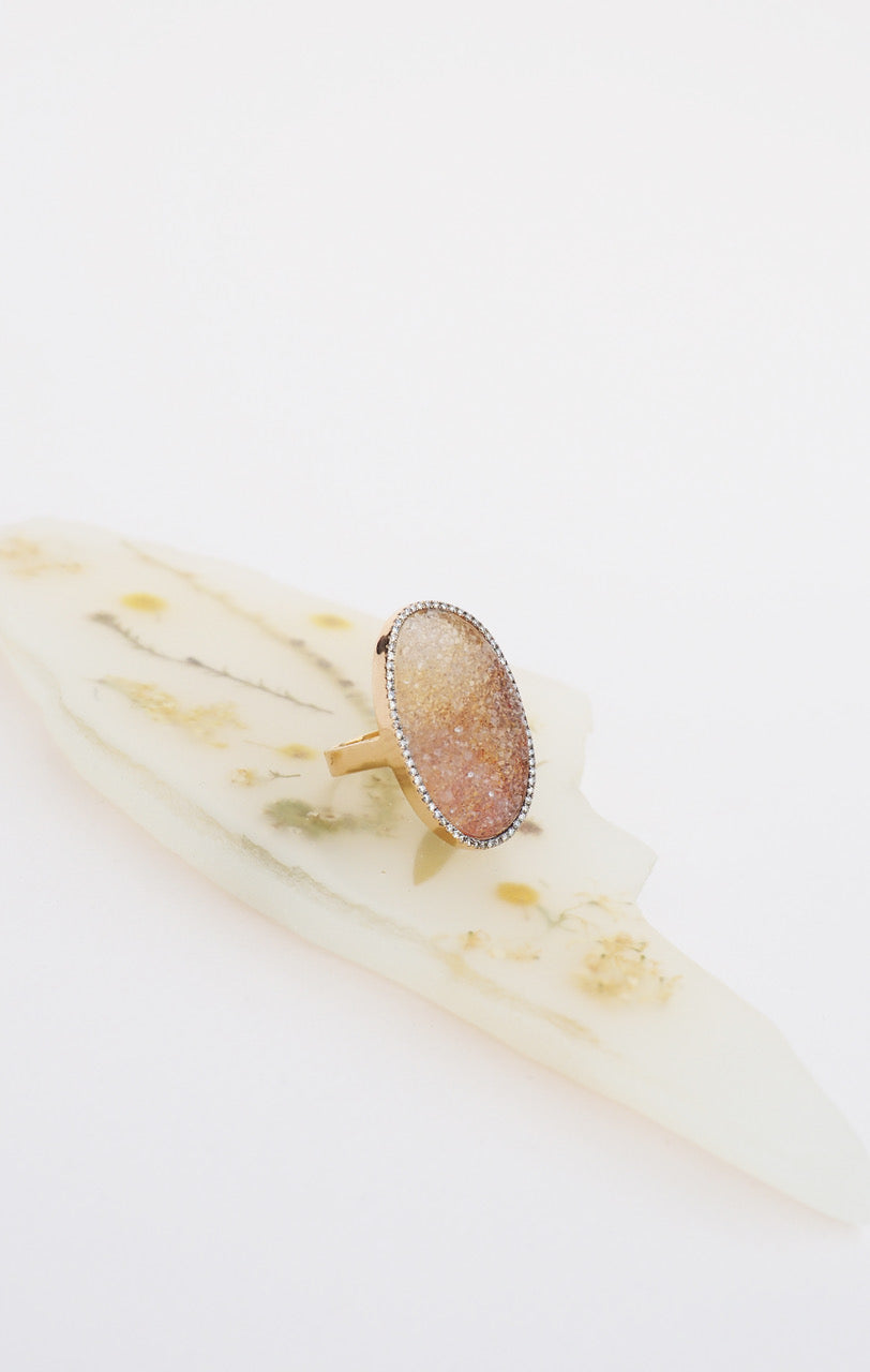 LOU ring, oval