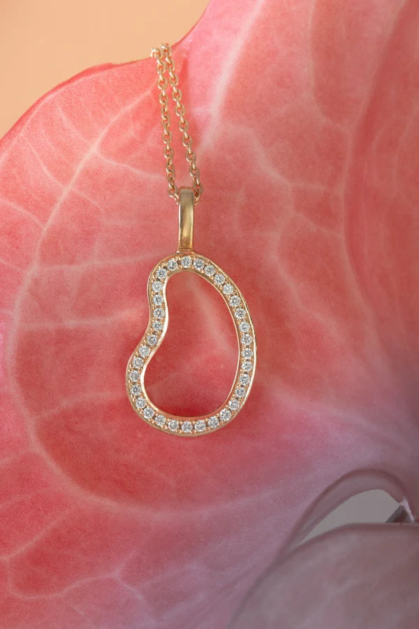 Liora pendant