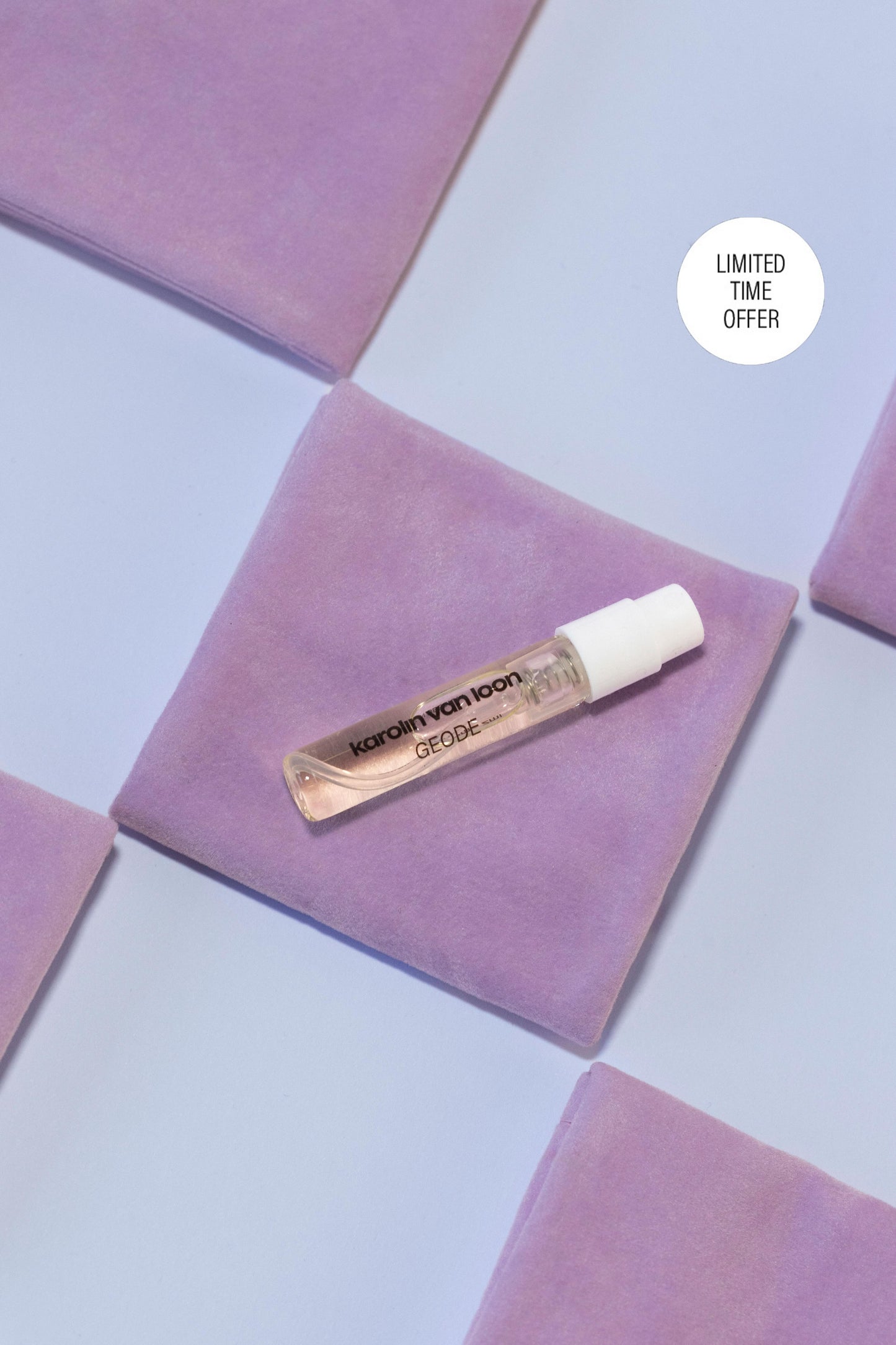 Travel pouch + sample geode 2ML