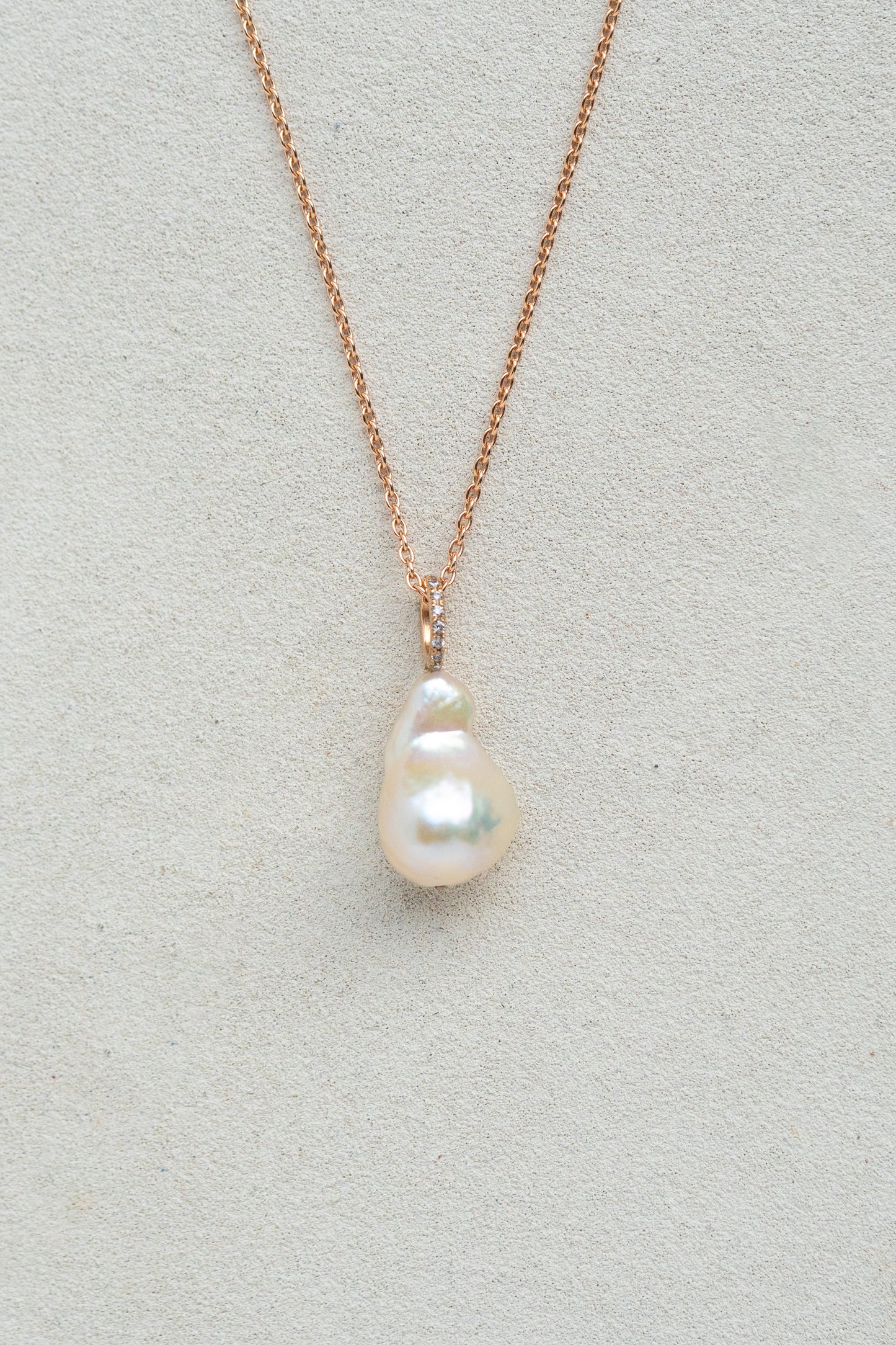 Perla pendant, white