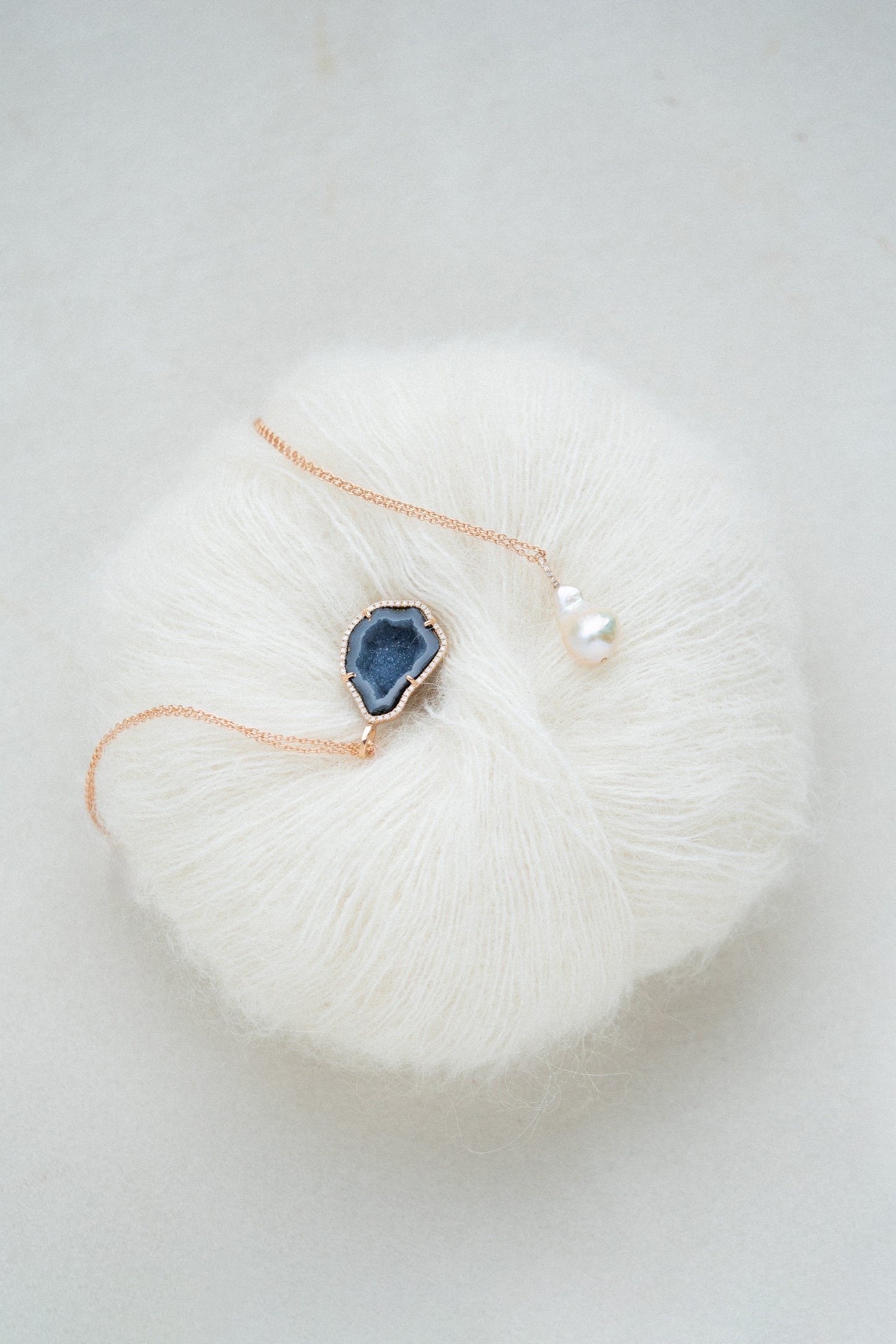 LOUISE pendant, blue
