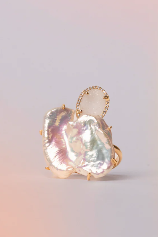 Clio ring, pearl/blush
