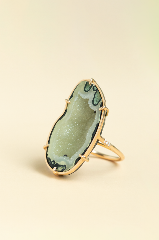 Atlas ring, green