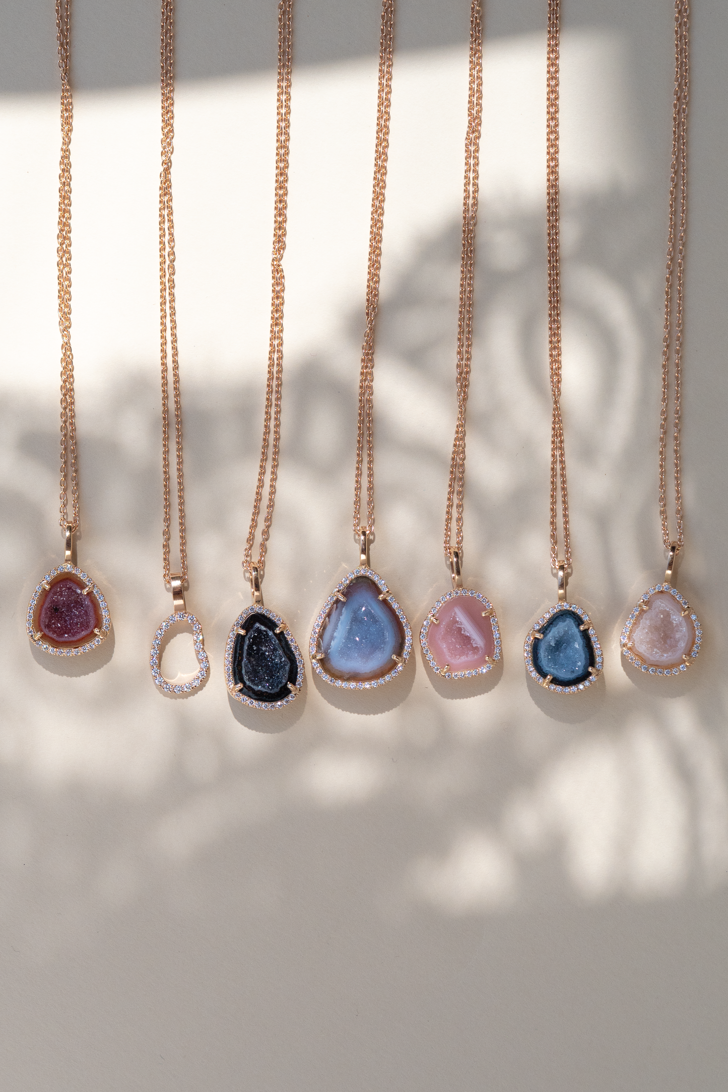 LOUISE pendant, ballet pink