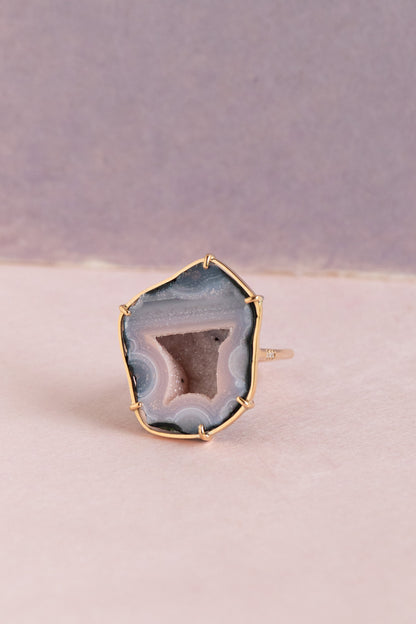 Atlas ring, Lilac