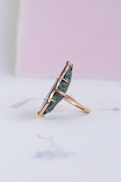 Atlas ring, Violet
