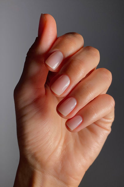 26 la première - vegan base coat