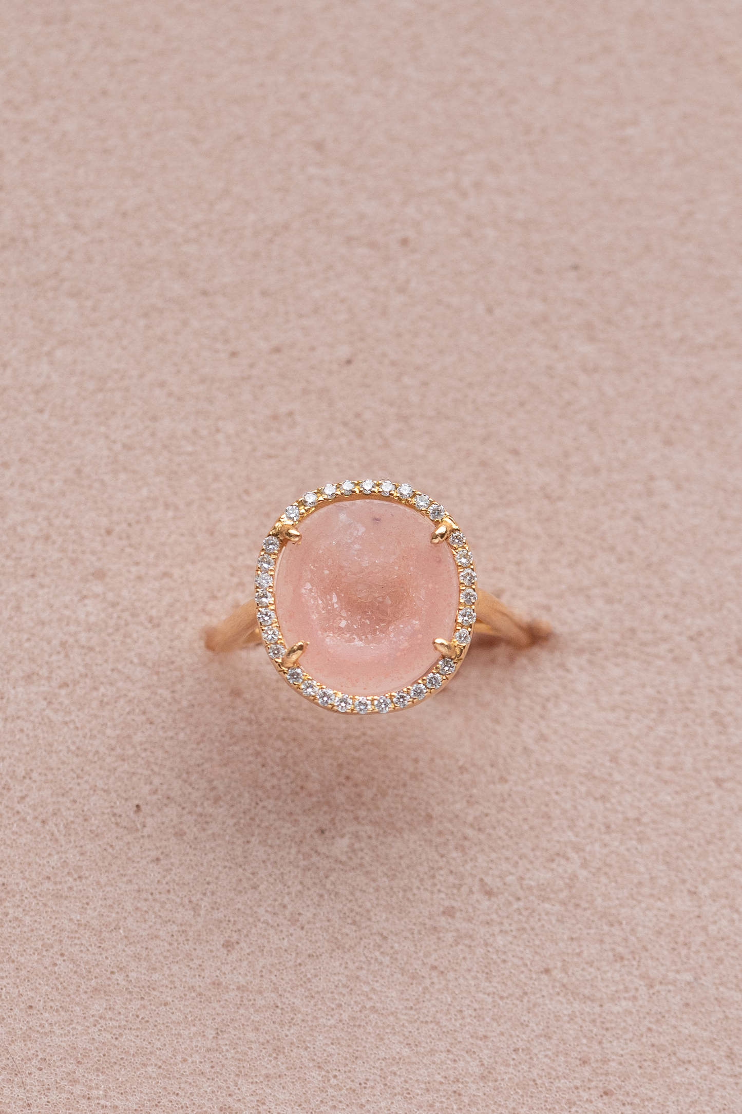 ROCKY ring, blush