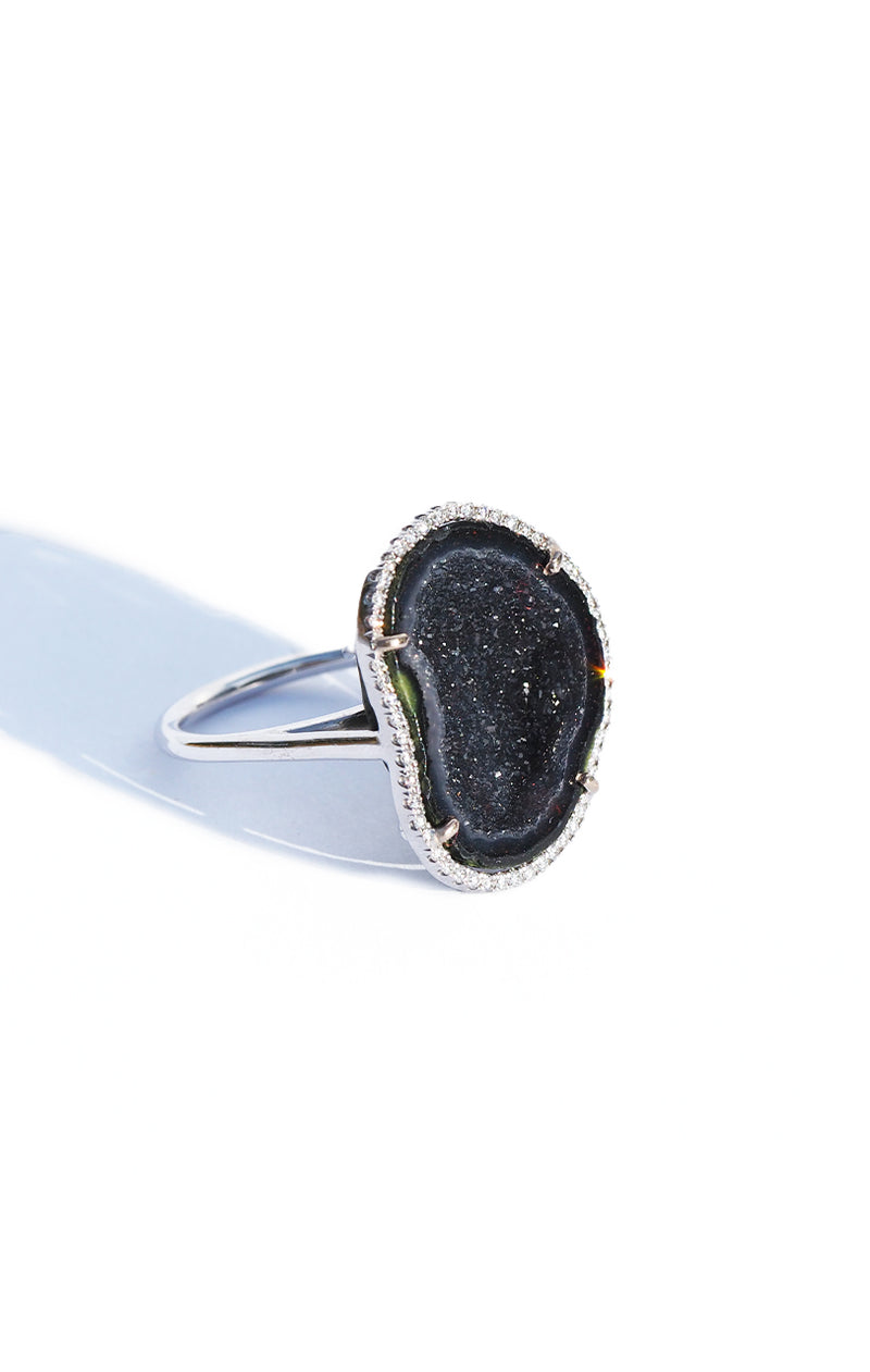 ROCKY ring, black (white gold)